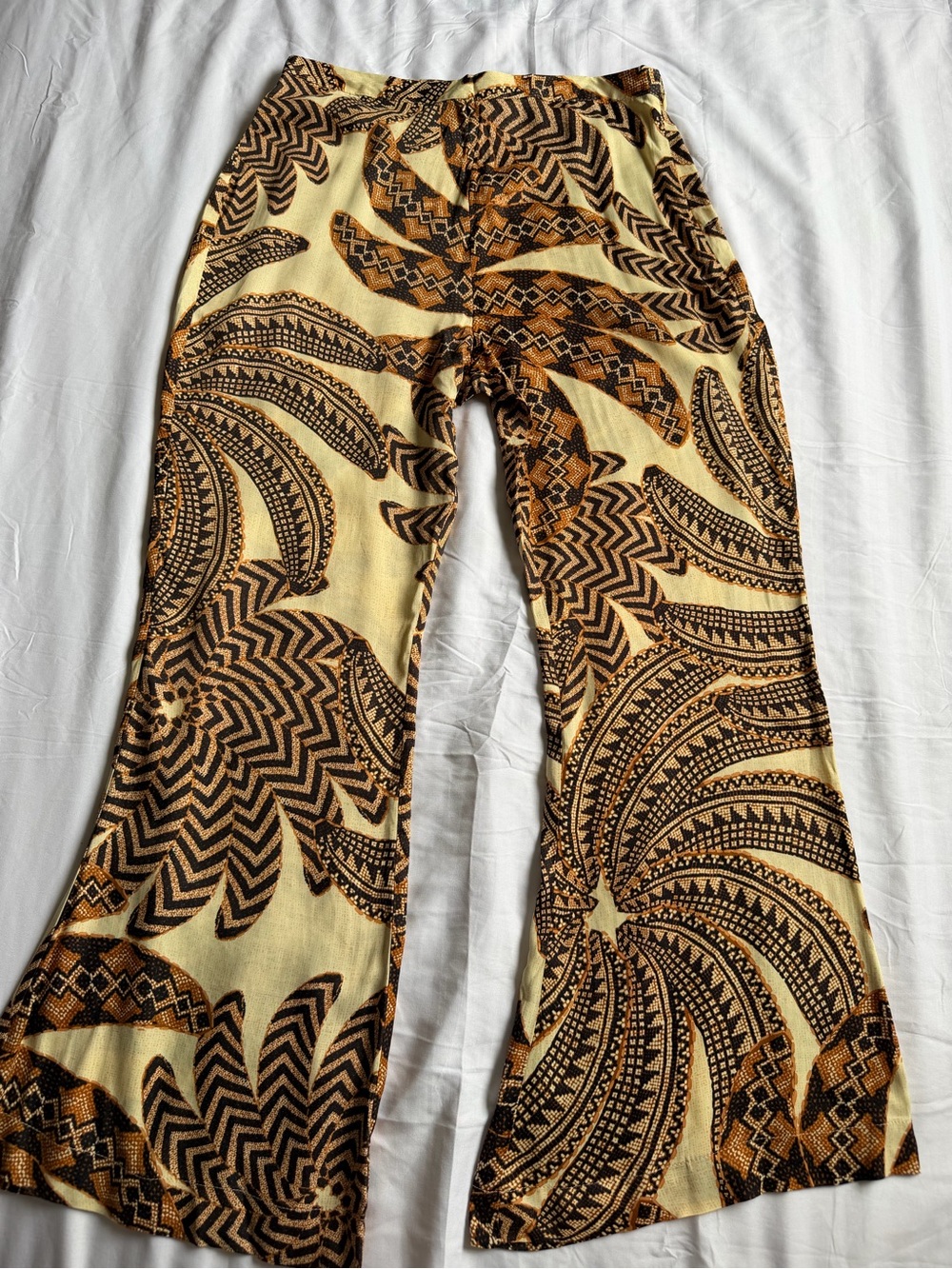 FARM Rio Beige & Brown Patterned Flared Pants